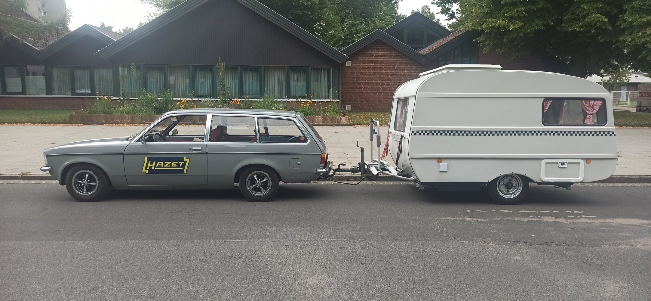 Kadett C Gespann.jpg