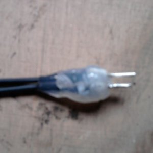 Selbstgebastelter Stecker
