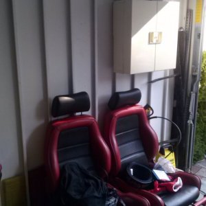 Neue Arbeitsplätze von Recaro