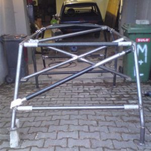 Käfig ausgebaut
