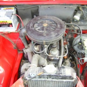 Motorraum, unangetastet
