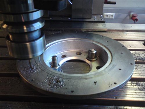 Bremsscheibe hinten gebohrt