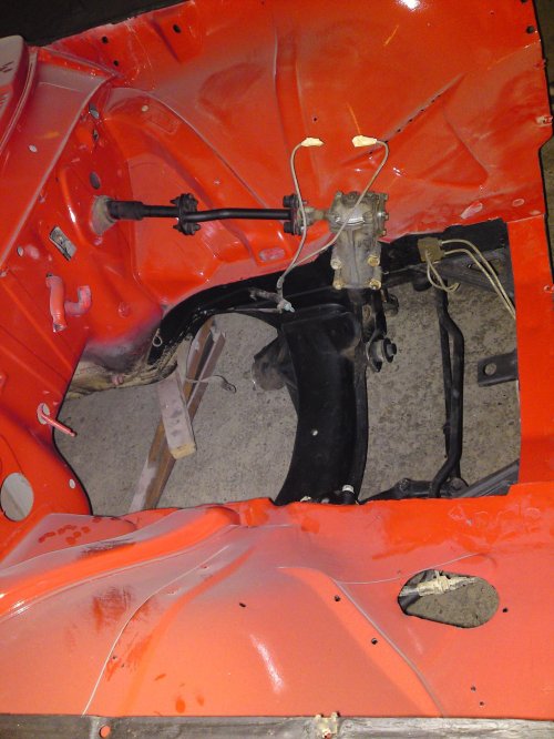 volvo 145 rot 1