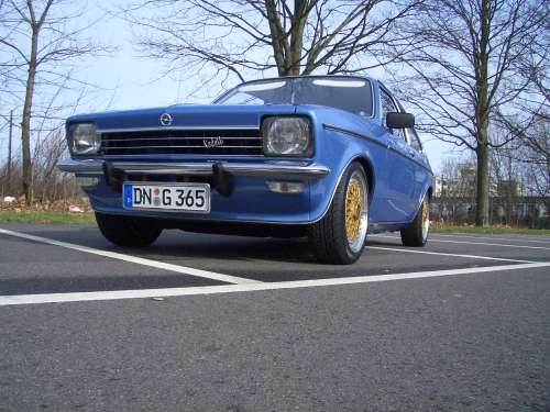 Aussen blau