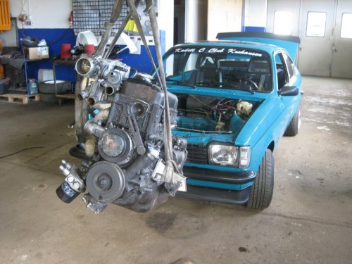 Motor raus...